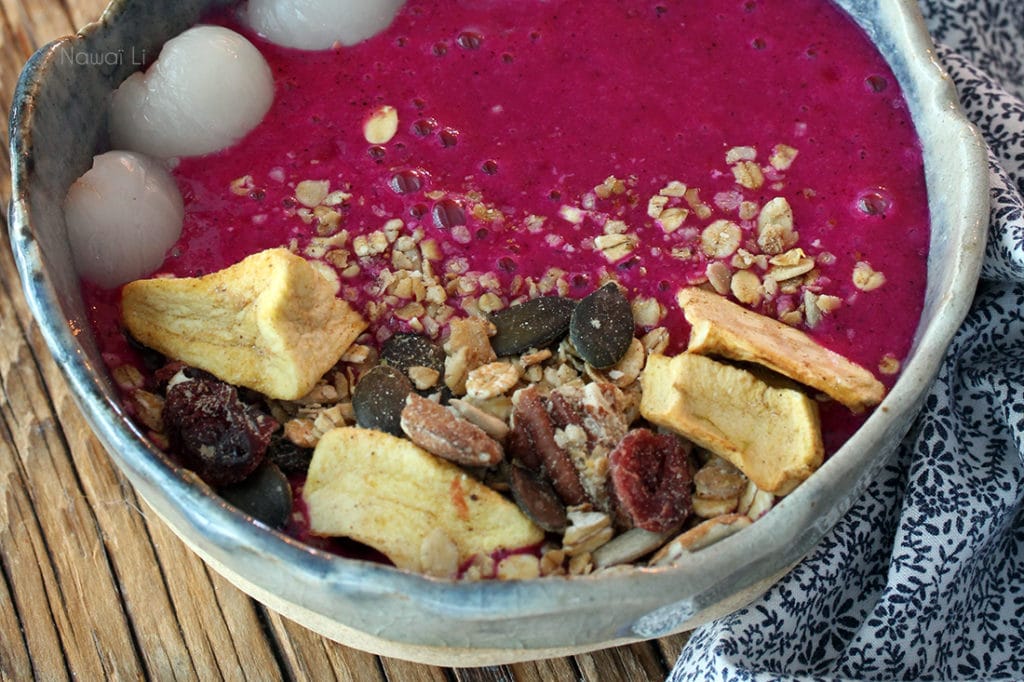 smoothie bowl pitaya