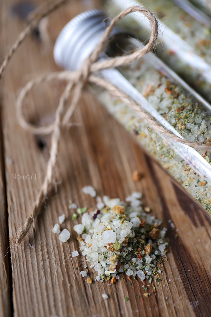 Sel de Bex aromatisé aux légumes, aux fruits et aux herbes.